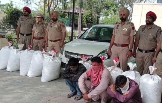 ਤਿੰਨ ਨਸਾ ਤਸਕਰ 200 ਕਿਲੋਗ੍ਰਾਮ ਚੂਰਾ ਪੋਸਤ ਸਮੇਤ ਤਪਾ ਮੰਡੀ ਪੁਲਸ ਵਲੋਂ ਕਾਬੂ