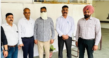 ਏ. ਐਸ. ਆਈ. ਨੂੰ ਰਿਸ਼ਵਤ ਲੈਂਦਿਆਂ ਵਿਜੀਲੈਂਸ ਵਿਭਾਗ ਨੇ ਕੀਤਾ ਗ੍ਰਿਫ਼ਤਾਰ