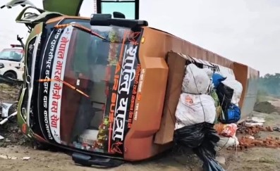 ਕੰਟਰੋਲ ਗੁਆਉਣ ਤੇ ਬਸ ਪਲਟਣ ਕਾਰਨ ਯਾਤਰੀ ਹੀ ਯਾਤਰੀ ਹੋਏ ਜਖਮੀ